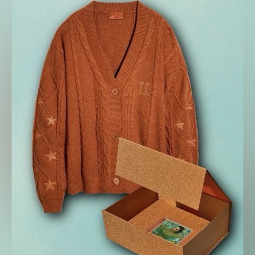 Taylor Swift,  Life Of A Show Girl, Cardigan + CD Box Set M/L New Open Box